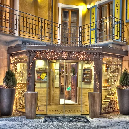 Le Miramonti Restaurant & Wellness Отель Ла-Тюйль
