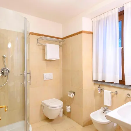 Отель Le Miramonti Restaurant & Wellness 4*