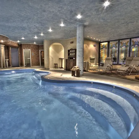 酒店 Le Miramonti Restaurant & Wellness 4*