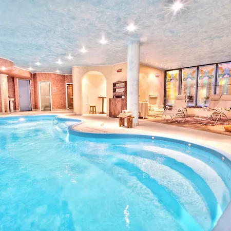 Le Miramonti Restaurant & Wellness Hotel 4*
